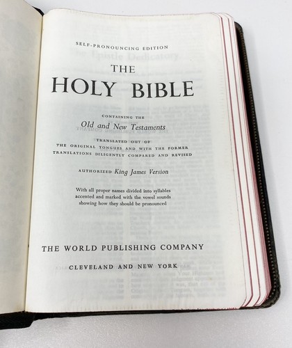 Vintage World Holy Bible Concordance Red Letter W/ Personal Inserts Zipper Broke - Picture 8 of 23