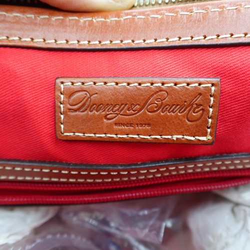 Bolso Bandolera Dooney & Bourke Cremallera Cuero Guijarro Coñac R343 CA - Imagen 15 de 18