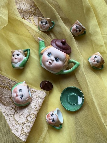 Vintage 30er Jahre Gesicht Surrealist Teeservice Teekanne Milchkännchen, Zuckerdose, Teetassen Roman - Bild 1 von 13
