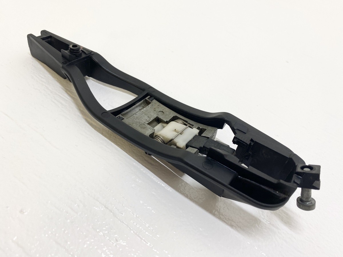 99-00 Genuine OEM BMW E46 323i Right Outside Door Handle Carrier