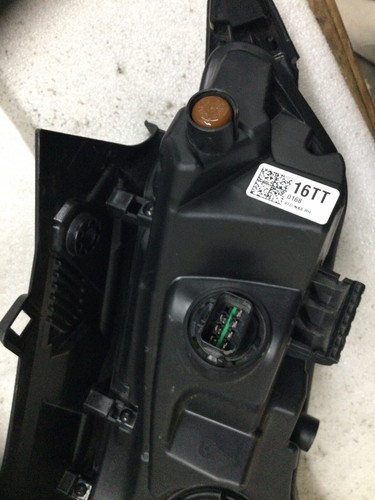 2021 2022 Hyundai  Tucson Right Passenger Side LED Headlight OEM 92208N9 - Picture 7 of 10