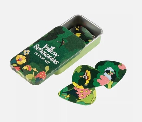 Beatles Yellow Submarine Tin 15 Guitar Picks Pepperland Woods Celluloid - Picture 1 of 20