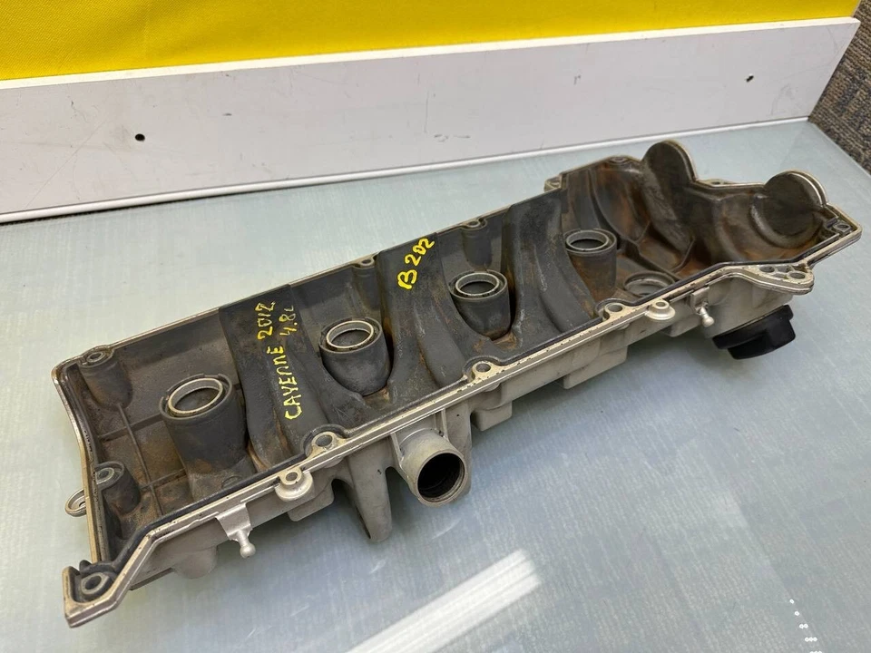 2012-2014 PPORSCHE CAYENNE 4,8 Л ПРАВЫЙ ЦИЛИНДР КРЫШКА КЛАПАНА 94810513521 OEM - Изображение 3 из 4