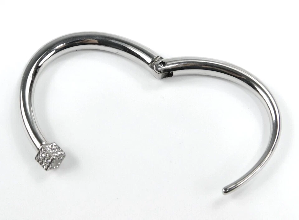 Vita Fede Italy M Silver Tone Square Rhinestone Titan Hing Bangle Bracelet 6.5" - Image 4 of 4