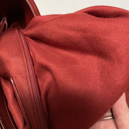 FOSSIL Red Straw Woven Leather Shoulder Bag, Clasp is Magnetic Foldover - Picture 7 of 10