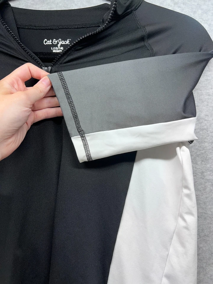 Top de natación Cat and Jack para niñas talla L Husky negro/blanco mangas cortas cremallera Foto 4 de 4