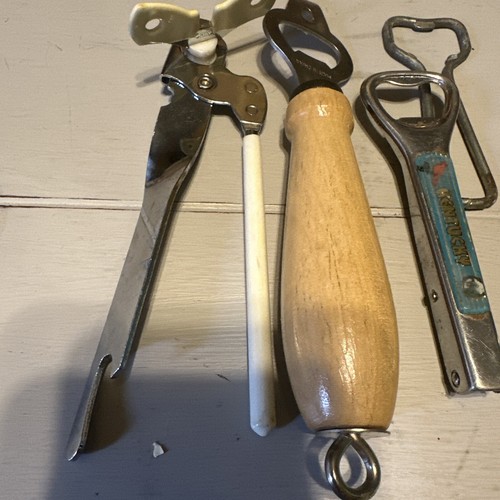 Lot 5 Bottle Can Openers - Picture 4 of 4