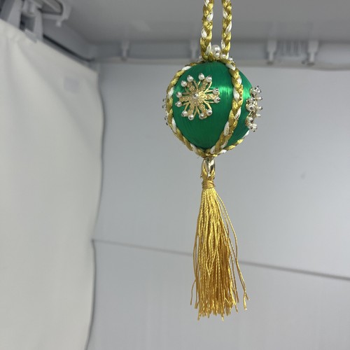 Vintage Push Pin Ornament Satin Ball Sequin Bead Small Handmade Green gold - Picture 3 of 9