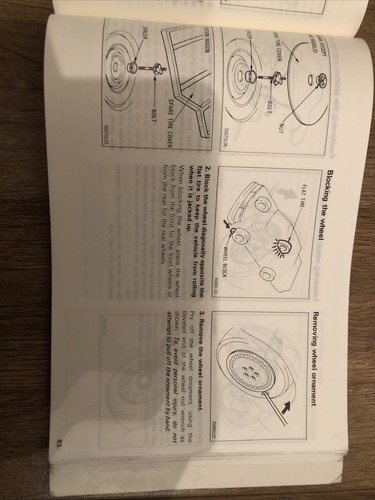 TOYOTA CAMRY 4WD Owners Manual FACTORY ! - Picture 3 of 3