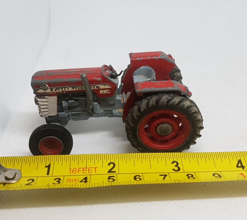 Vintage Corgi Massey Ferguson 165 Tractor for spares or restoration - Picture 2 of 9