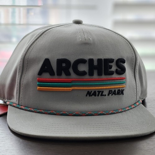 American Needle - Archaes National Park - Baseball Mütze Cap.