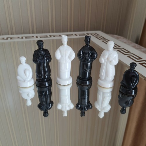 Khutorok, Ukrainian folk style, vintage chess set, soviet chess set, old chess,  - Picture 1 of 11