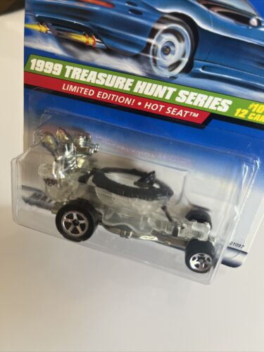 1999 Hot Wheels #938 Treasure Hunt 10/12 HOT SEAT w/ protector - Picture 4 of 6