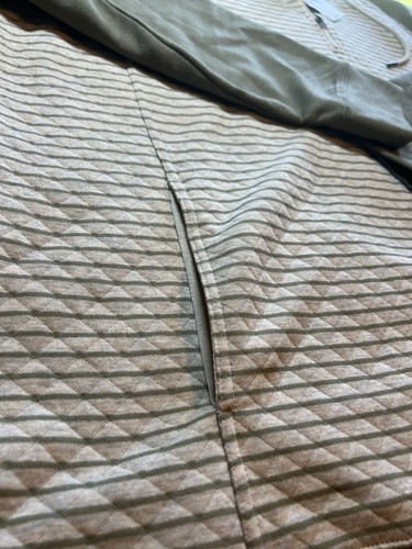 NWT New With Tags $49.90 Maurice’s 1/4 Sweatshirt- Green Strips Plus Size 3 - Picture 4 of 7