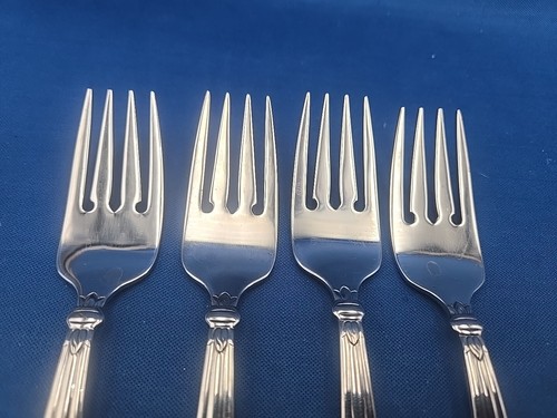 Lot of 4 Oneida TENNYSON Stainless Salad Forks 7" - Picture 3 of 5