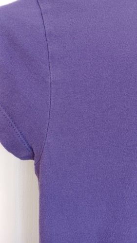 CAMISETA JUSTIN BIEBER PRE-AMADA TALLA PEQUEÑA MORADA 100% ALGODÓN - Imagen 5 de 5