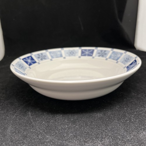 Sakura WINTER FROST Coupe Soup / Cereal Bowls 7 1/2 NEW - Picture 3 of 4