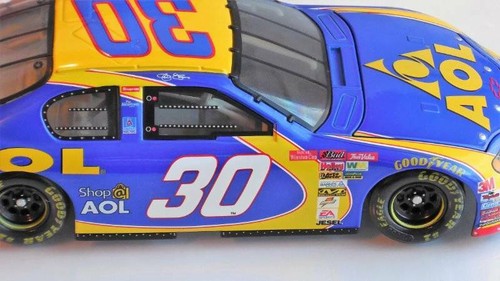 Jeff Green 30 AOL Racing Action 1:24 Stock Car Die-cast 2003 NIB - Picture 7 of 9