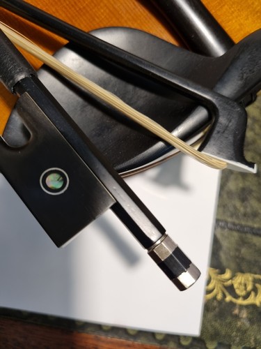 Ausgezeichnete Kohlefaser Bogen Violine 4/4 leicht, gut ausbalanciert elastisch eng'd Stick - Bild 6 von 17