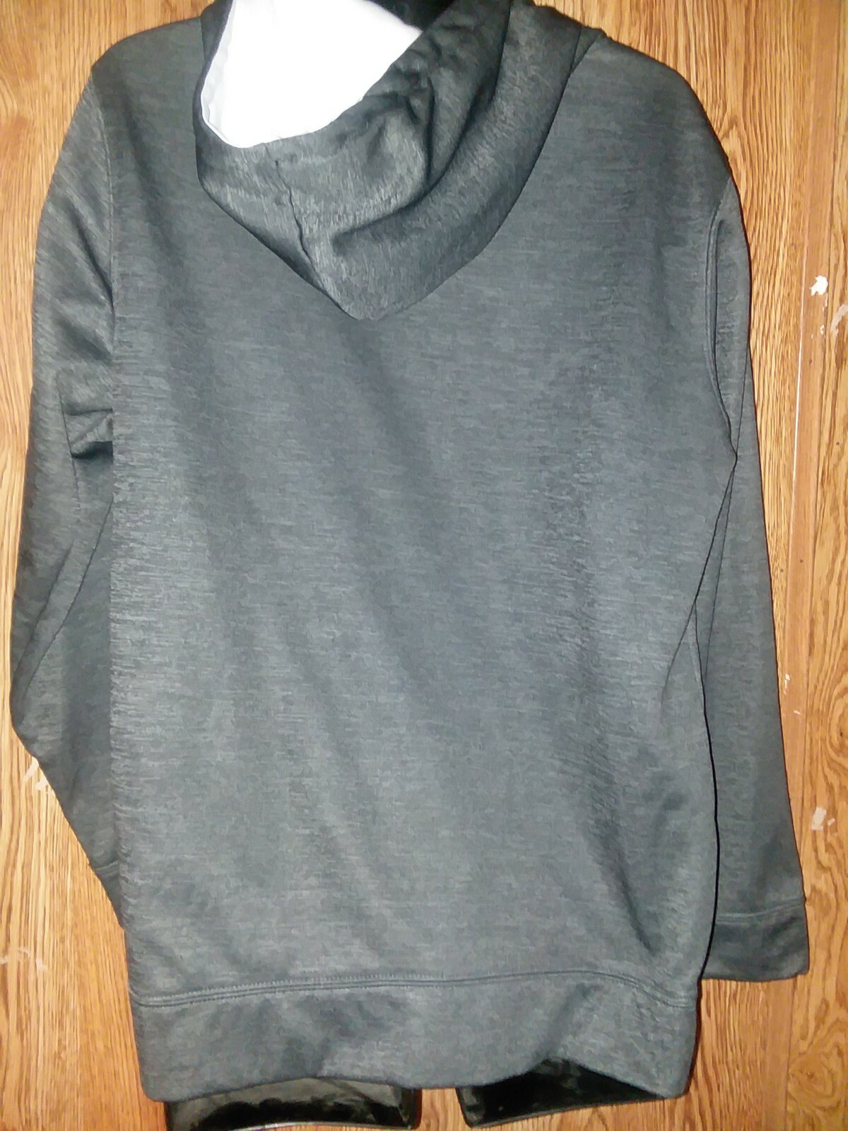 Picture 4 of 5