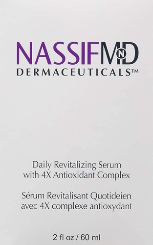 Sérum revitalisant quotidien NASSIFMD avec 4 x complexe antioxydant 60 ml en boîte - Photo 1 sur 4