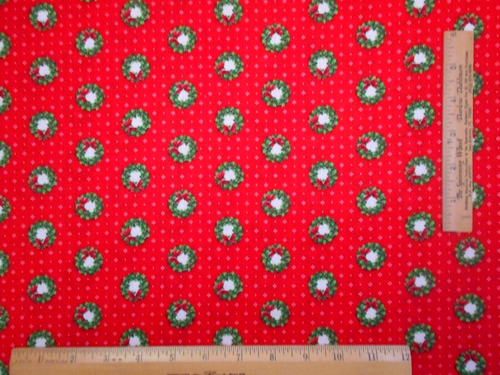 Christmas Fabric 1 1/4 Yard Green Holly Wreaths White Dots on Red Cotton Vtg 32 - Picture 2 of 2