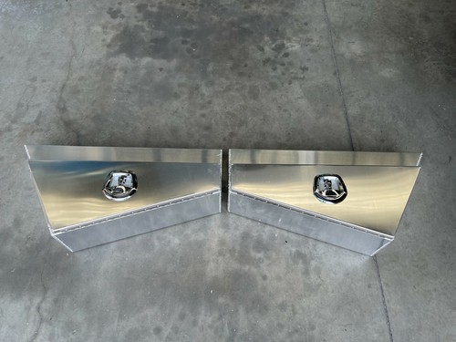 L&R Flat Aluminium Toolbox Tapered 4WD 4x4 Under Tray TOOLBOX 900 x 230W x 440H - Picture 8 of 8