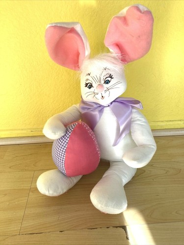Annalee LARGE Easter Rabbit with Egg - Picture 8 of 8