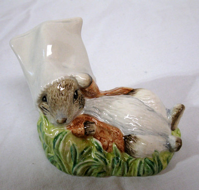 Royal Albert Beatrix Potter Benjamin Wakes Up England Porcelain Figurine Vintage
