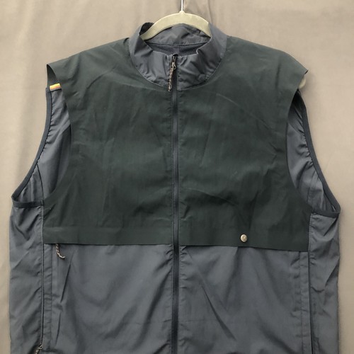 Chaleco Especializado Fjallraven Para Hombres XL Azul S/F Aventura Bolsillos con Cremallera 22021 - Imagen 2 de 15