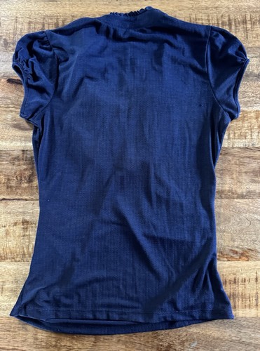 HeartSoul Damen Kurzarm Rüschen vorne T-Shirt Oberteil dunkelblau Größe Medium M - Bild 2 von 3