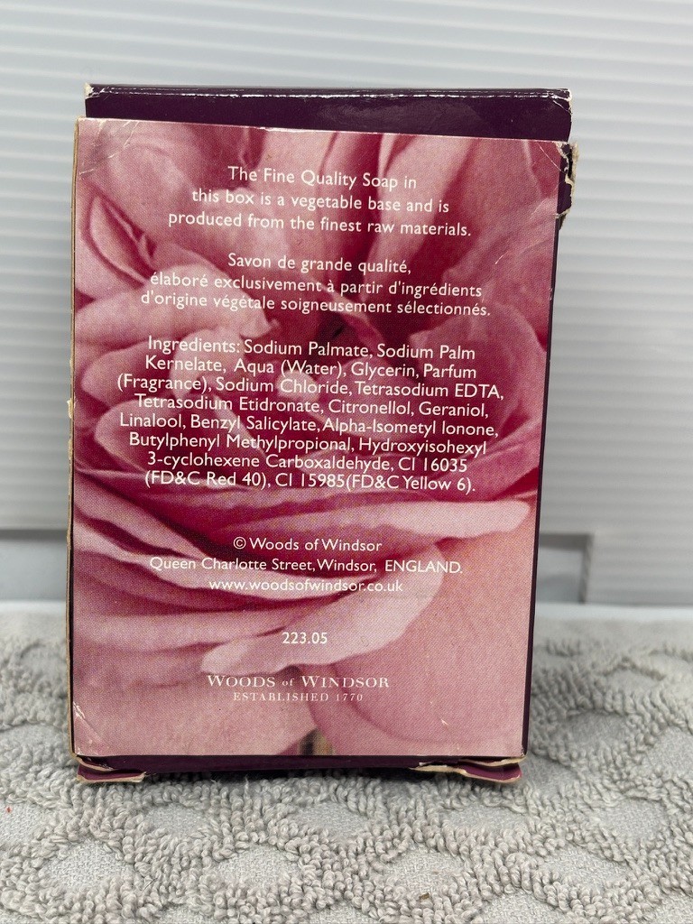 VTG True Rose Woods of Windsor Soap 5.2 oz English Soap New In Box