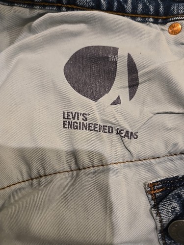 Levi's Premium Engineered LEJ 502 Dark Wash Button Fly Jeans Men's Size 32x30 - Picture 5 of 7