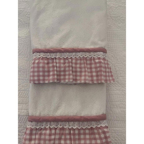 Toallas de algodón vintage con ribete de encaje de guinga rosa 41" de largo hechas en EE. UU. - Imagen 1 de 9