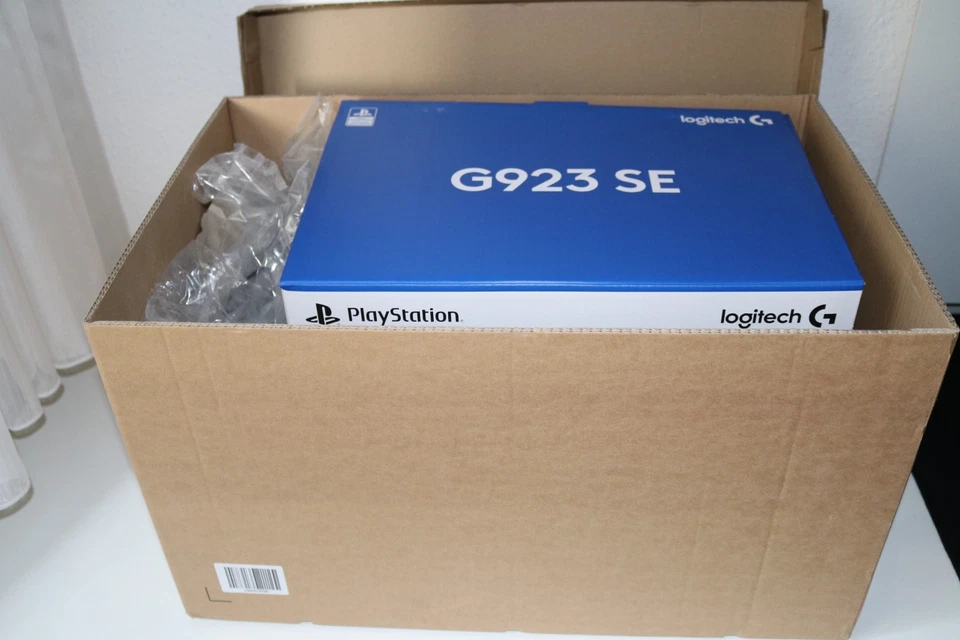 Logitech G G923 Racing Wheel und Pedale, TRUEFORCE Force Feedback + Logitech G D