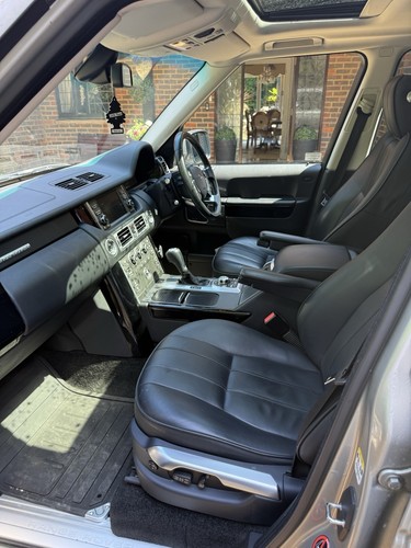 Range Rover L322 3.6L TDV8 F/S/H LOW MILEAGE 1 Previous Owner  - Picture 9 of 24