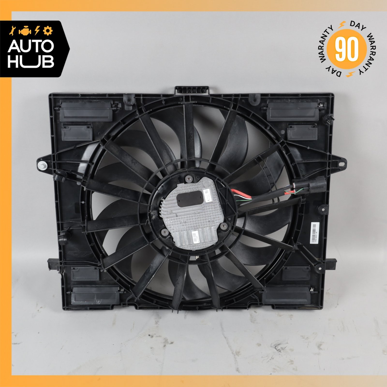 17-26 Aston Martin DB11 DB12 DBS Engine Radiator Cooling Fan Motor Assembly OEM