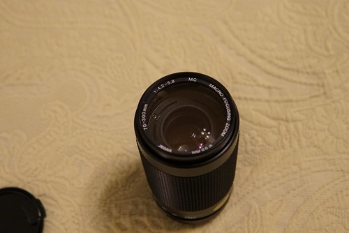 Vivitar 70-300mm 1: 4.2-5.8 Macro Focusing Zoom Lens PK Mount - Picture 2 of 4