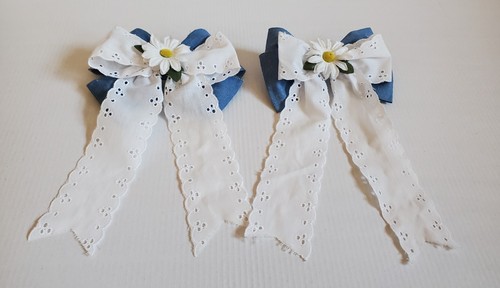 Vtg 2 Hair Bow Barrettes Chambray White Eyelet Fabric Ribbon Layer Daisy Flower - Picture 2 of 22