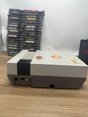 Lotto bundle console Nintendo NES originali con 42 giochi + accessori tutti testati - Foto 7 di 19