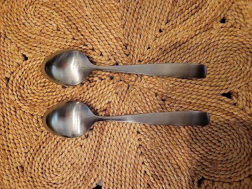 2 Belgrove Teaspoons Yamazaki Satin Stainless Flatware Elegance in Simplicity - Picture 5 of 7