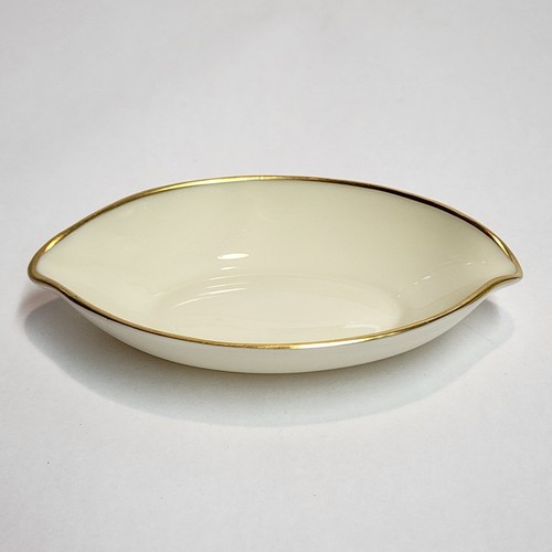 Lenox Bone China Ivory Cream Gold Gilt Trim Small Ashtray Almond Lemon Shape - Picture 5 of 13