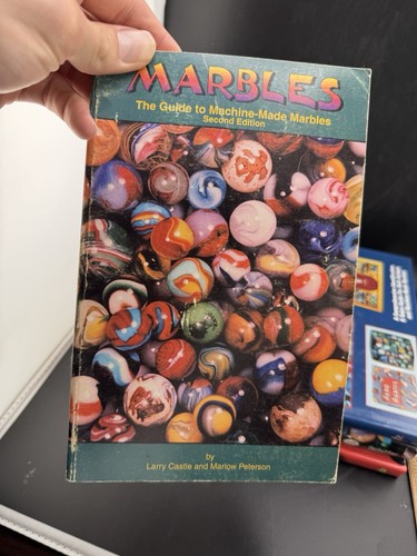 Lot Of 8 Marble Collector Books See Photos - Imagen 6 de 10