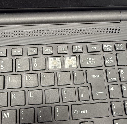 8x Mixed Toshiba Satellite Pro R50 Intel i3 i5 4th 5th Generation - ISSUES - Picture 9 of 21