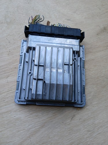 BMW 3er E90 Benzin N43 DME Motorsteuergerät 7583225 ECU Handschaltung 2009-2013 - Bild 4 von 5