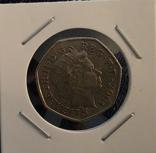 2004 Roger Bannister 4 Minute Mile  50p Pence Circulated Very Fine condition