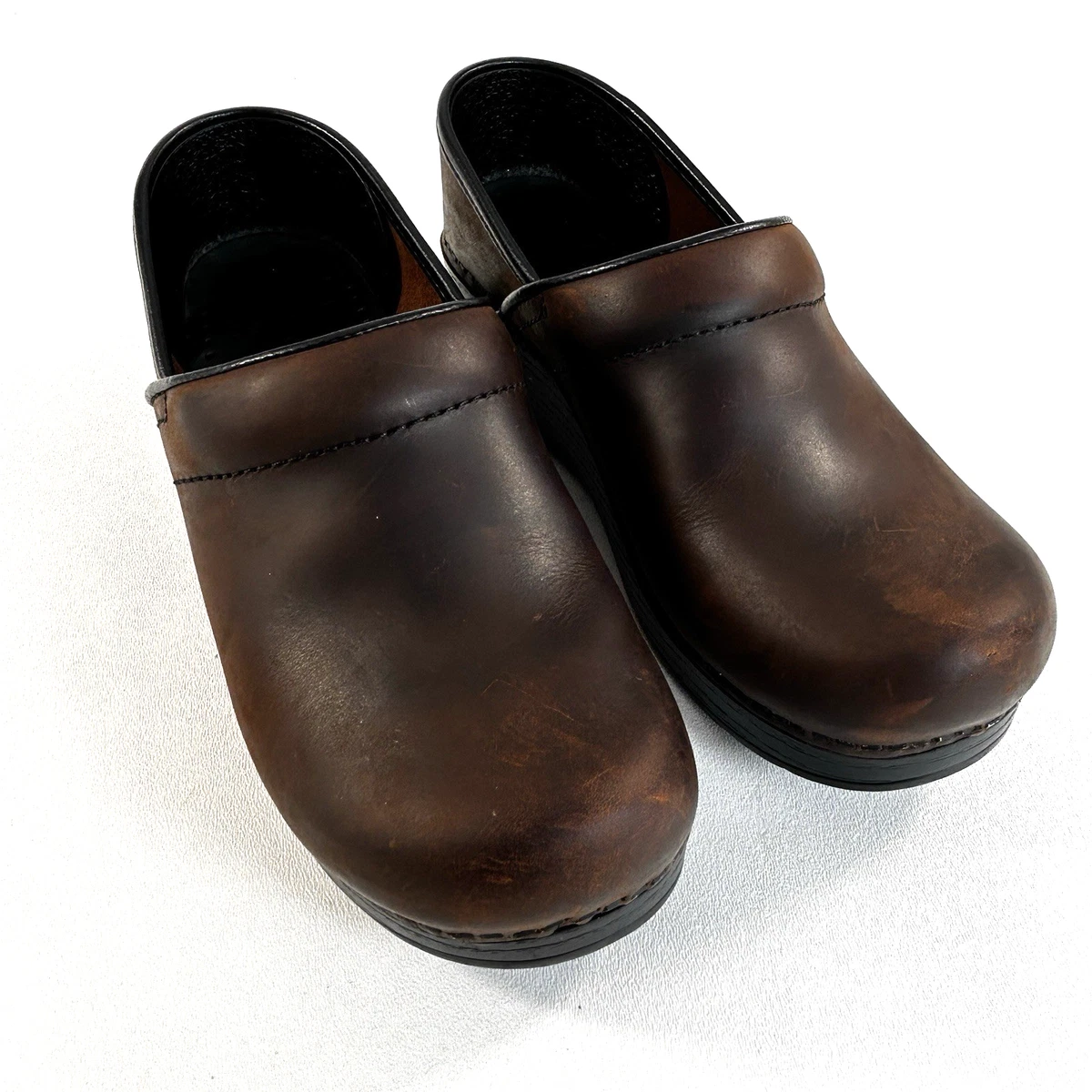 Dansko solstice clogs brown leather nursing clog (43) 9.5/10 Women Dansko SOLSTICE Full Grain Brush Off Brown Leather  main image 4