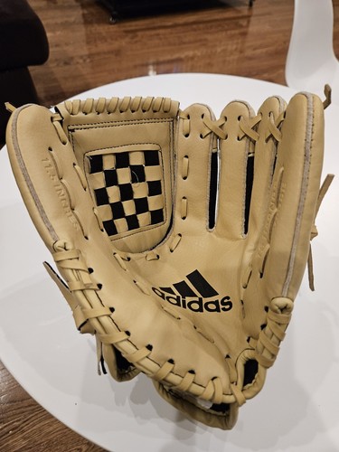 Adidas Baseball Glove TS 1150 NBB Easy Close 11.5 Inch Right Hand Throw