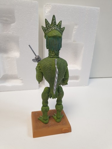 Robert Harrop - Stingray STF06 AQUAPHIBIAN Figurine. Boxed with Cards - VGC - Picture 3 of 3