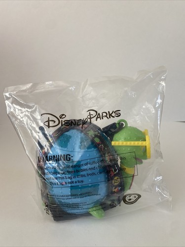 DISNEYLAND ILUMINADO SORBO TORTUGA CALLE PRINCIPAL DESFILE ELÉCTRICO NUEVO DISNEY MSEP! - Imagen 1 de 5